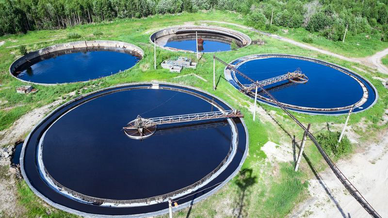 污水廠有泡沫，污水廠泡沫多加消泡劑可以嗎？