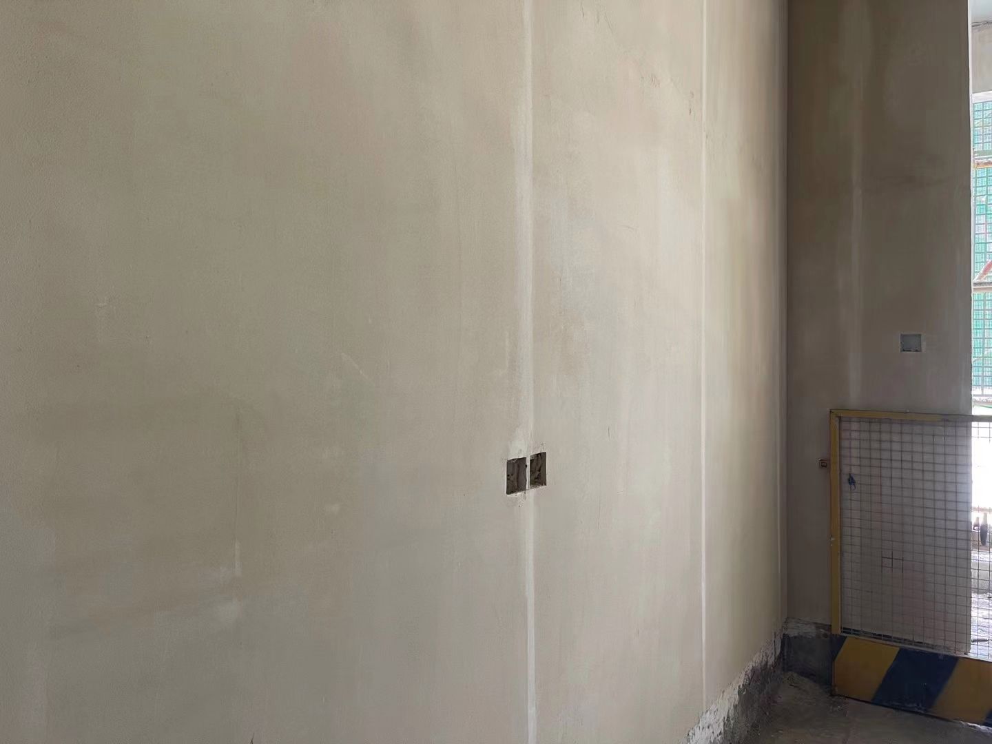 鶴壁消泡劑-河南鶴壁肖小姐輕質(zhì)抹灰石膏消泡劑使用和應用案例