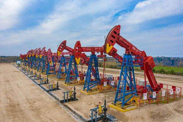 油田堵漏劑起泡是怎么回事？可以使用消泡劑嗎？